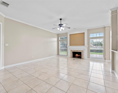 2923 Zachary Bend Lane - Photo Thumbnail 7
