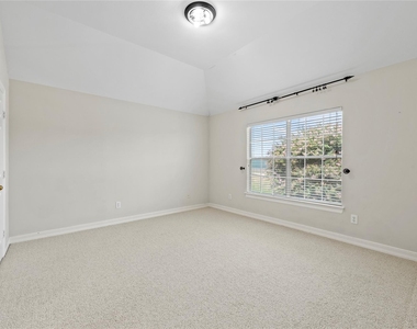 2923 Zachary Bend Lane - Photo Thumbnail 28