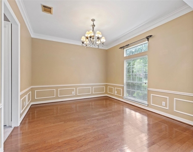 2923 Zachary Bend Lane - Photo Thumbnail 6