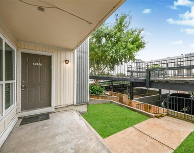 781 Country Place Drive - Photo Thumbnail 26