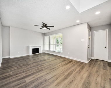 781 Country Place Drive - Photo Thumbnail 19