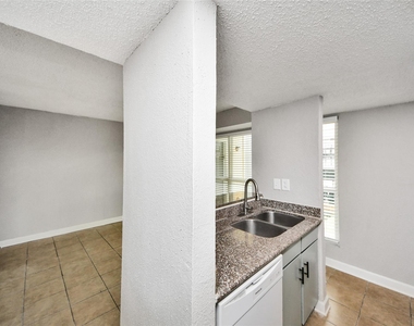 781 Country Place Drive - Photo Thumbnail 17