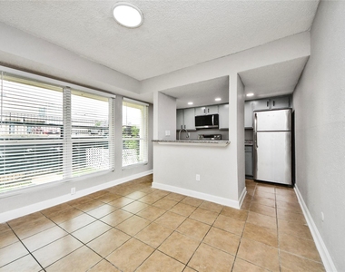 781 Country Place Drive - Photo Thumbnail 13