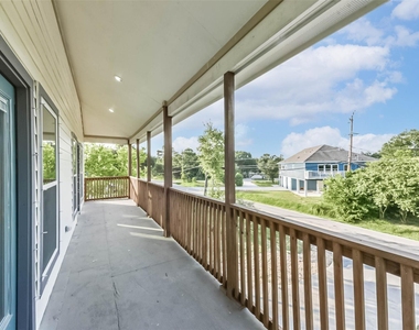 3420 Sunrise Drive - Photo Thumbnail 4