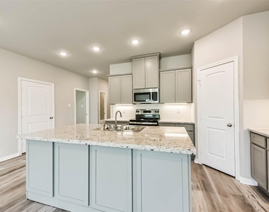 3420 Sunrise Drive - Photo Thumbnail 6