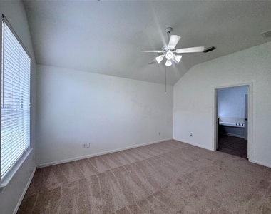 7502 Quiet Trace Lane - Photo Thumbnail 12