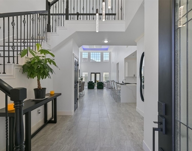 2007 Que Manor Drive - Photo Thumbnail 3