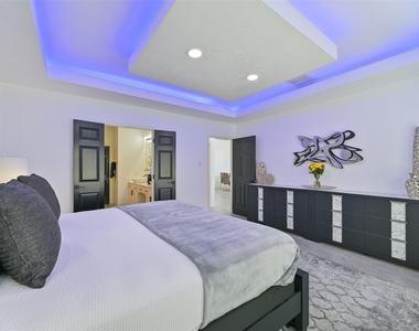 2007 Que Manor Drive - Photo Thumbnail 18