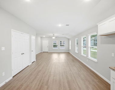 815 Jefferson Avenue - Photo Thumbnail 15