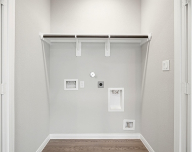 815 Jefferson Avenue - Photo Thumbnail 18