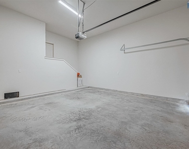 6021 Cypress Street - Photo Thumbnail 32