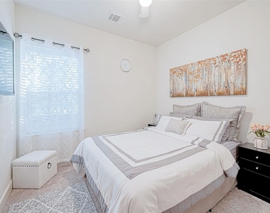 6021 Cypress Street - Photo Thumbnail 21
