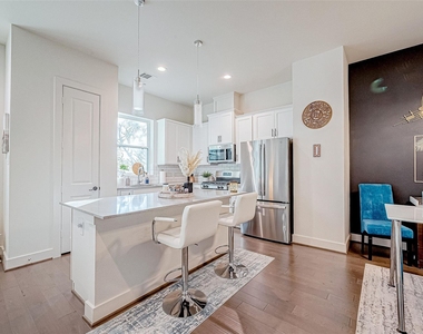 6021 Cypress Street - Photo Thumbnail 5