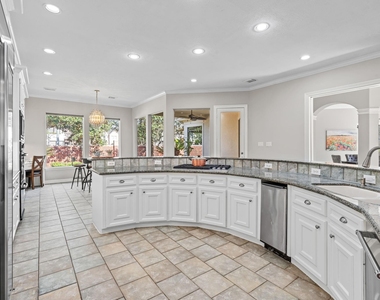 70 Blooming Grove Lane - Photo Thumbnail 24