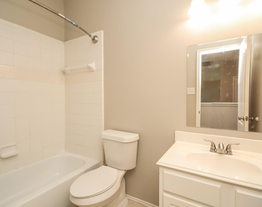 2523 Flycatcher Cove Drive - Photo Thumbnail 13