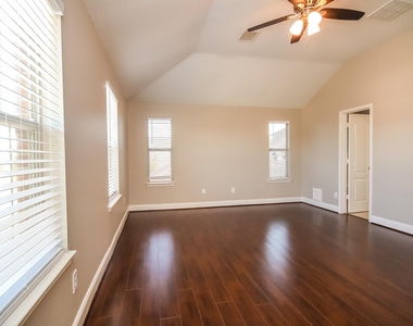 2523 Flycatcher Cove Drive - Photo Thumbnail 8
