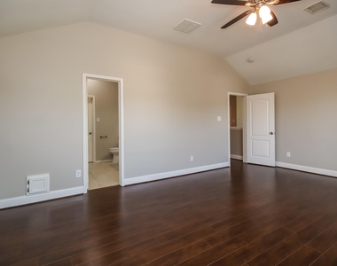 2523 Flycatcher Cove Drive - Photo Thumbnail 9