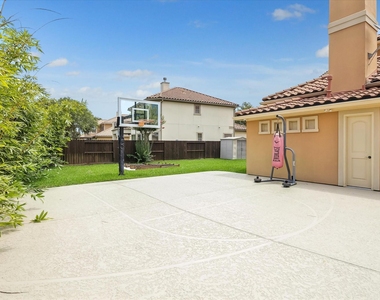 14339 Shadow Garden Lane - Photo Thumbnail 22