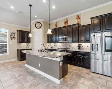 27235 Aspen Falls Lane - Photo Thumbnail 17