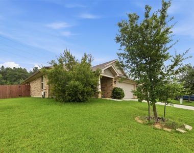 490 Terra Vista Circle - Photo Thumbnail 1