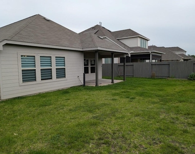 7020 Terra Lane - Photo Thumbnail 21