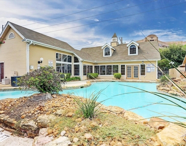 2300 Old Spanish Trail - Photo Thumbnail 19