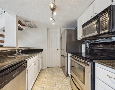 2300 Old Spanish Trail - Photo Thumbnail 4
