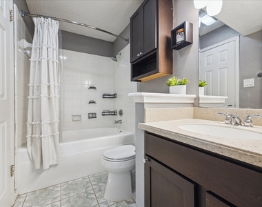 2300 Old Spanish Trail - Photo Thumbnail 10