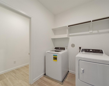 5603 Foggy Vine Court - Photo Thumbnail 20