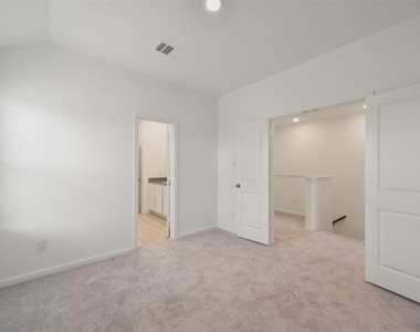 5603 Foggy Vine Court - Photo Thumbnail 18