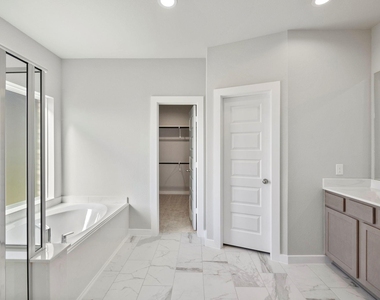 32407 Hamilton Crest Court - Photo Thumbnail 26