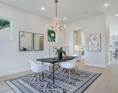 1112 Dart Street - Photo Thumbnail 2