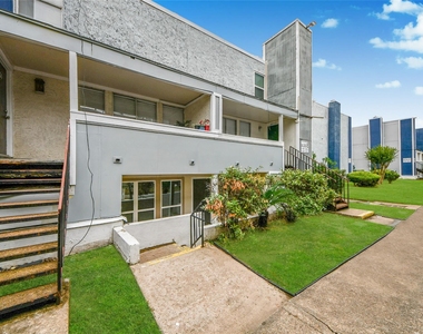781 Country Place Drive - Photo Thumbnail 1