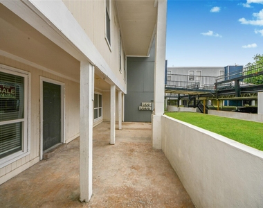 781 Country Place Drive - Photo Thumbnail 26