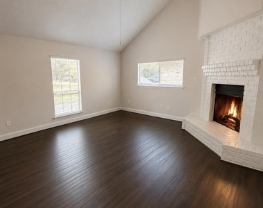 18210 Almonte Lane - Photo Thumbnail 11