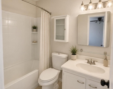 18210 Almonte Lane - Photo Thumbnail 15
