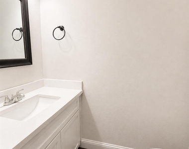 18210 Almonte Lane - Photo Thumbnail 8