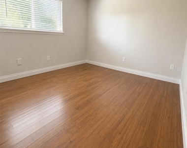 18210 Almonte Lane - Photo Thumbnail 20