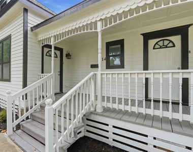 514 Vincent Street - Photo Thumbnail 1