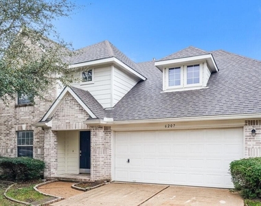 6207 Winter Oak Street - Photo Thumbnail 1