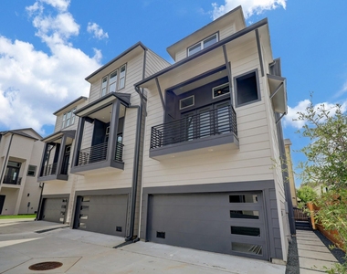 1537 W 24th Street - Photo Thumbnail 1
