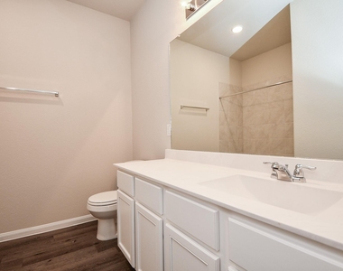 22115 Imperious Parkway - Photo Thumbnail 34