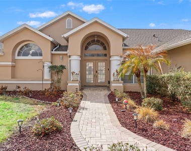 14122 Newcastle Avenue - Photo Thumbnail 8