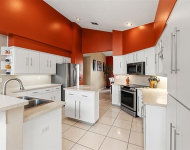 14122 Newcastle Avenue - Photo Thumbnail 64