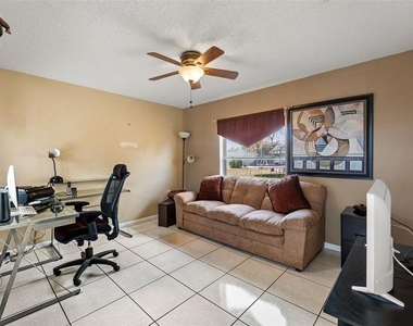 14122 Newcastle Avenue - Photo Thumbnail 32