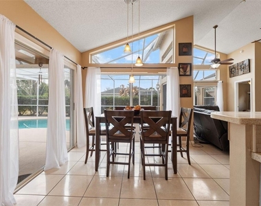 14122 Newcastle Avenue - Photo Thumbnail 23