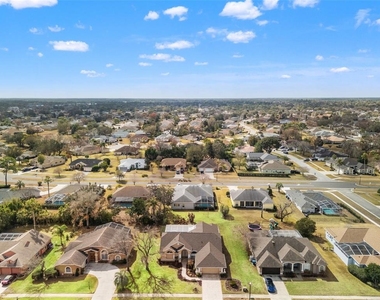 14122 Newcastle Avenue - Photo Thumbnail 6