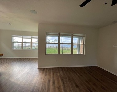 3323 Monroe Meadows Drive - Photo Thumbnail 15