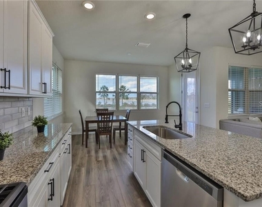 3323 Monroe Meadows Drive - Photo Thumbnail 8