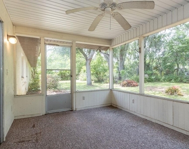919 E Michigan Avenue - Photo Thumbnail 14